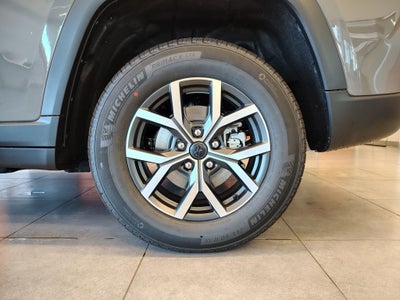 2027 Jeep Grand Cherokee Laredo X