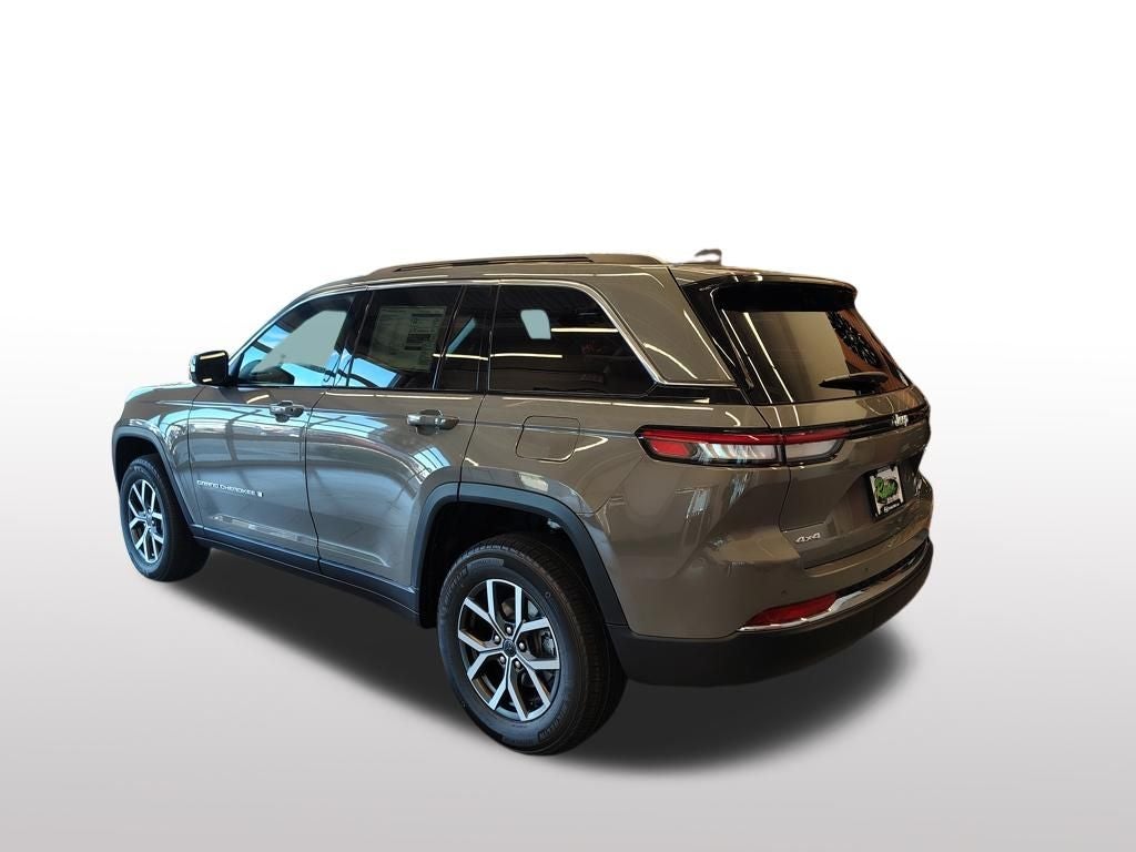 2027 Jeep Grand Cherokee Laredo X