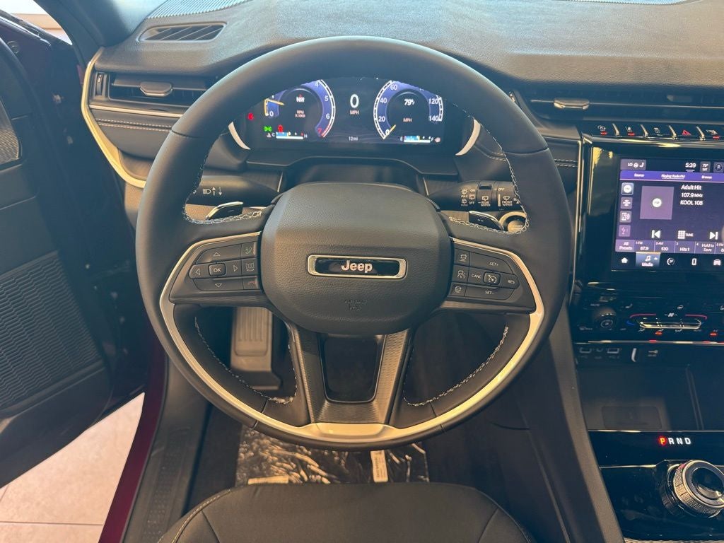 2025 Jeep Grand Cherokee Laredo X