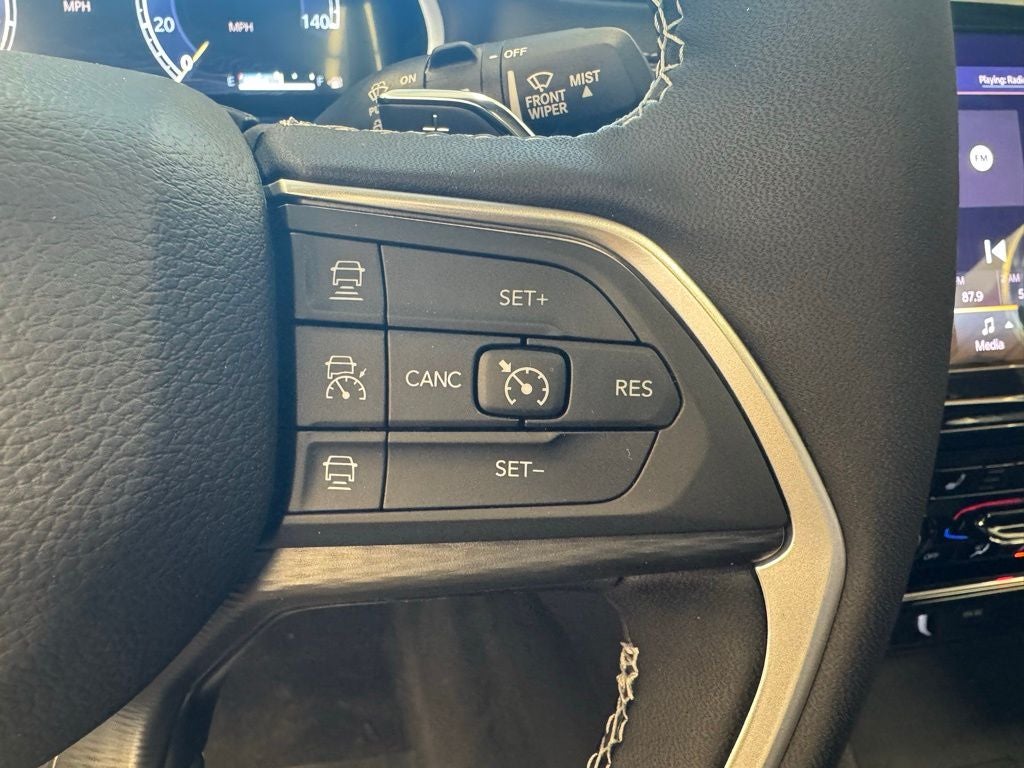 2025 Jeep Grand Cherokee Laredo X