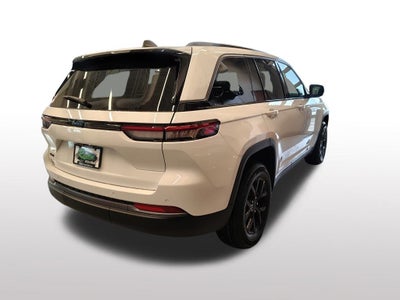 2026 Jeep Grand Cherokee Altitude