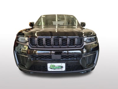 2026 Jeep Grand Cherokee Laredo