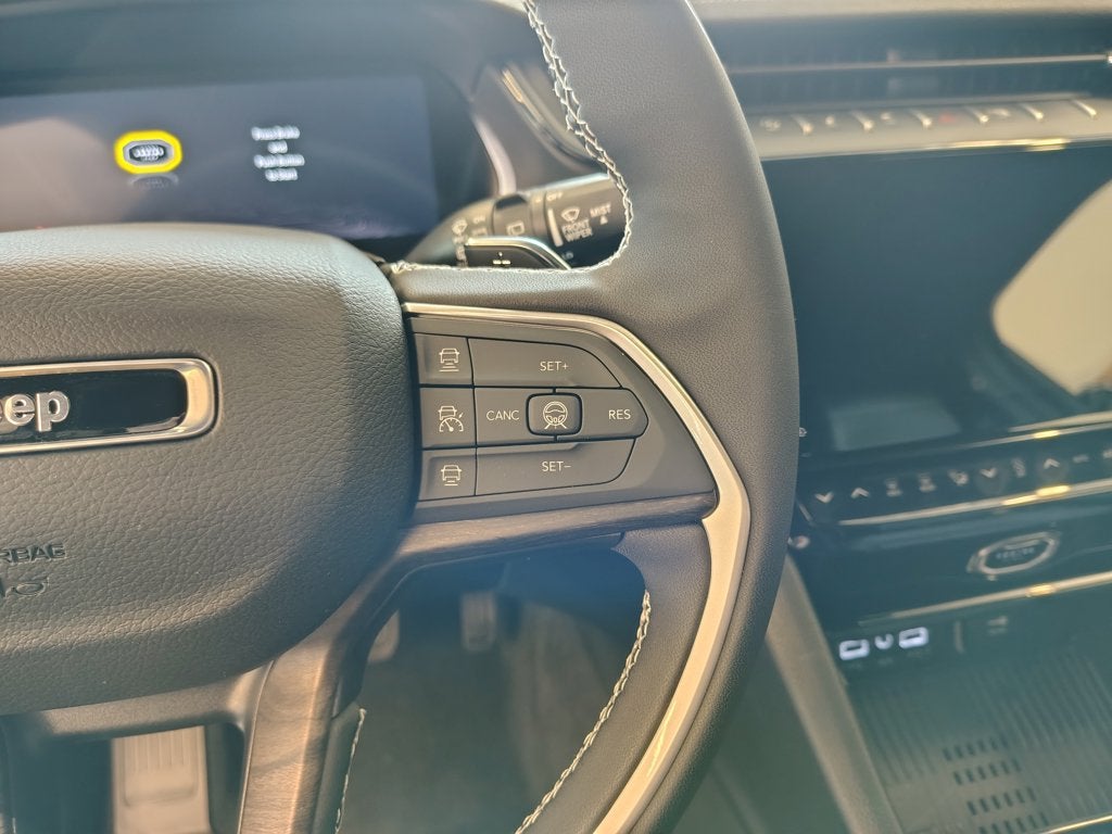 2027 Jeep Grand Cherokee Limited