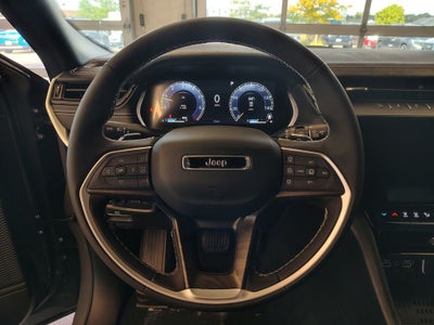 2027 Jeep Grand Cherokee Limited