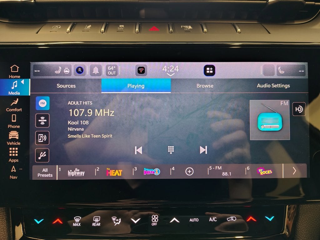 2027 Jeep Grand Cherokee Limited Reserve