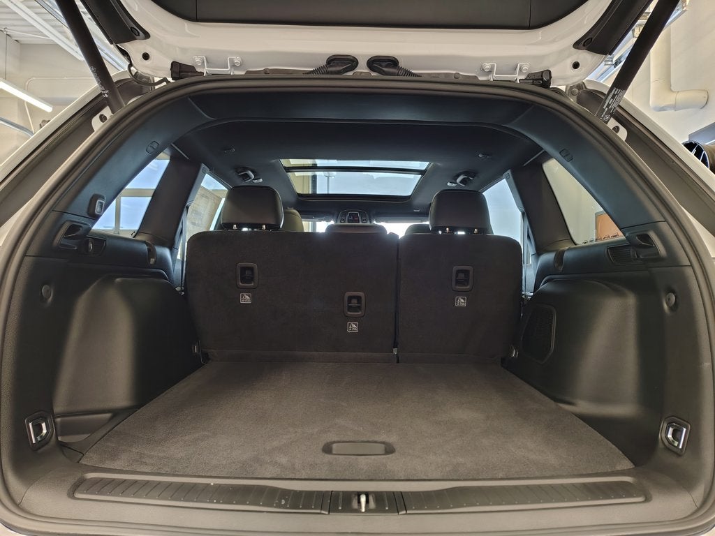 2027 Jeep Grand Cherokee Limited Reserve