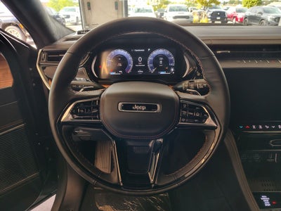 2027 Jeep Grand Cherokee Summit