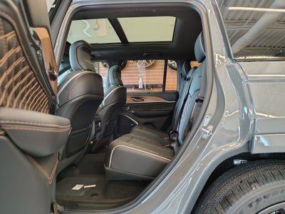 2027 Jeep Grand Cherokee Summit