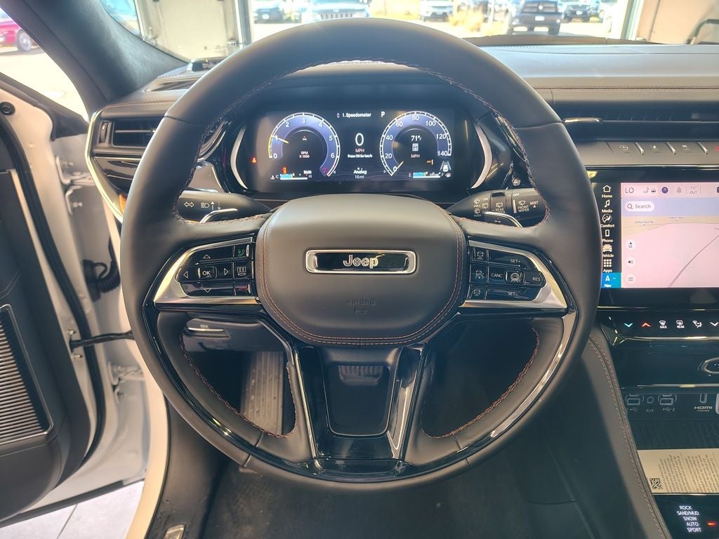 2026 Jeep Grand Cherokee Summit