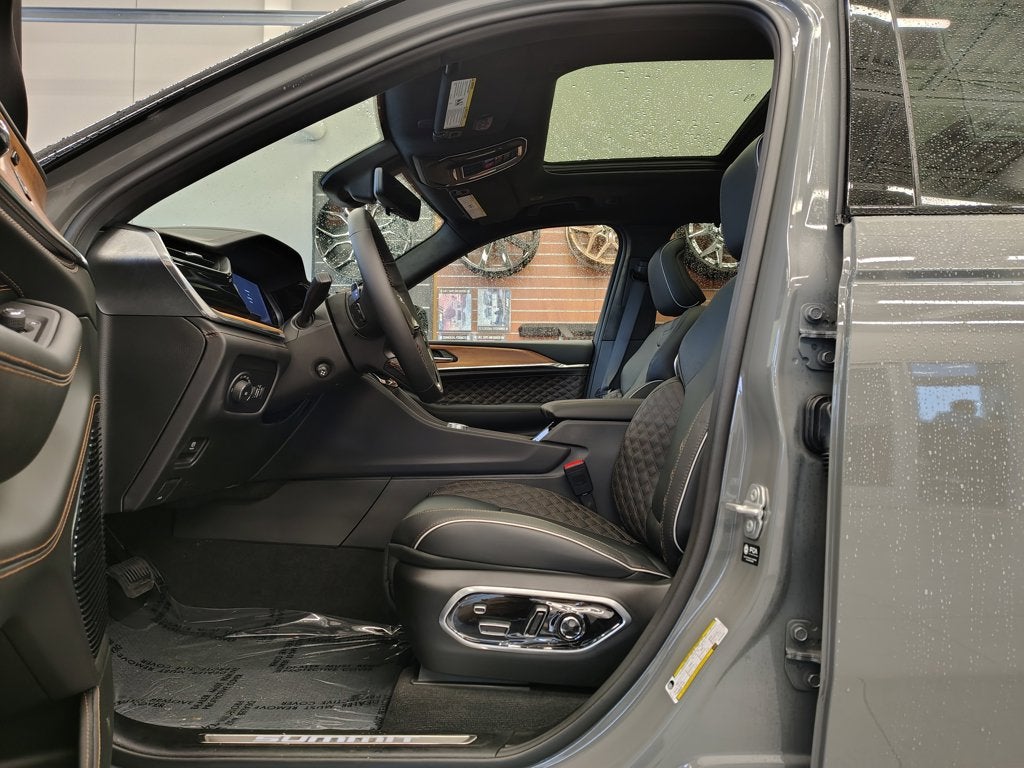 2027 Jeep Grand Cherokee Summit