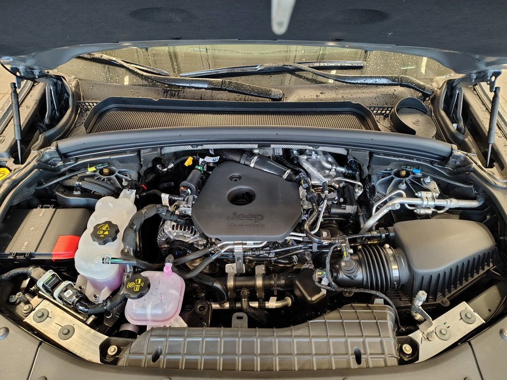 2027 Jeep Grand Cherokee Summit