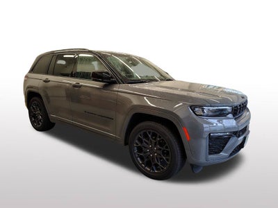 2027 Jeep Grand Cherokee Summit
