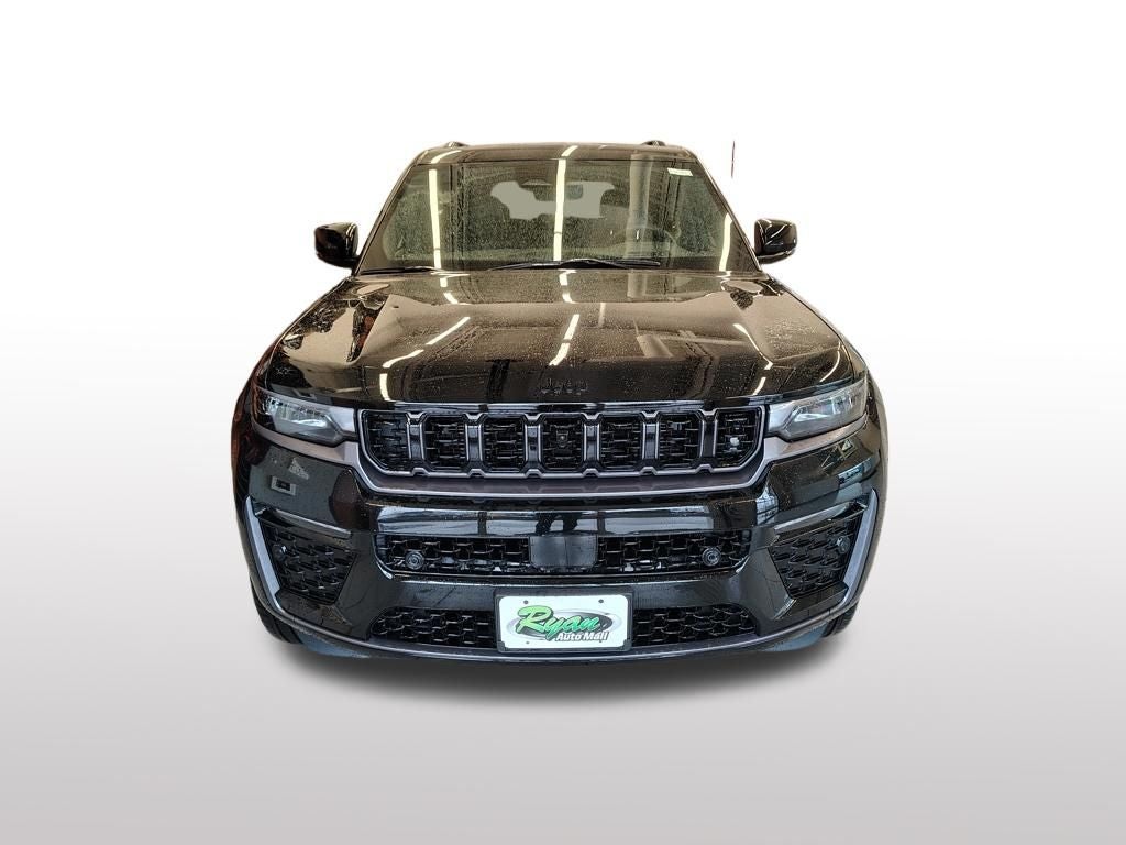2026 Jeep Grand Cherokee Summit