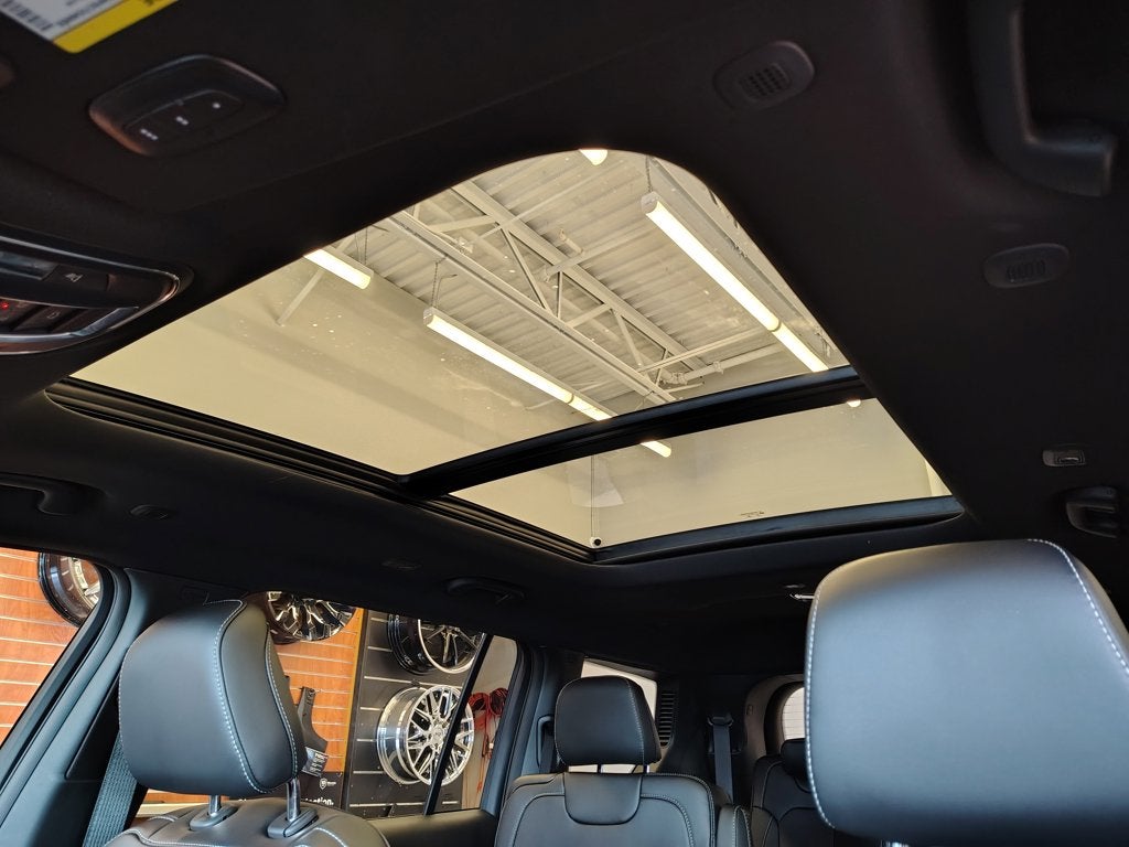 2027 Jeep Grand Cherokee L Limited