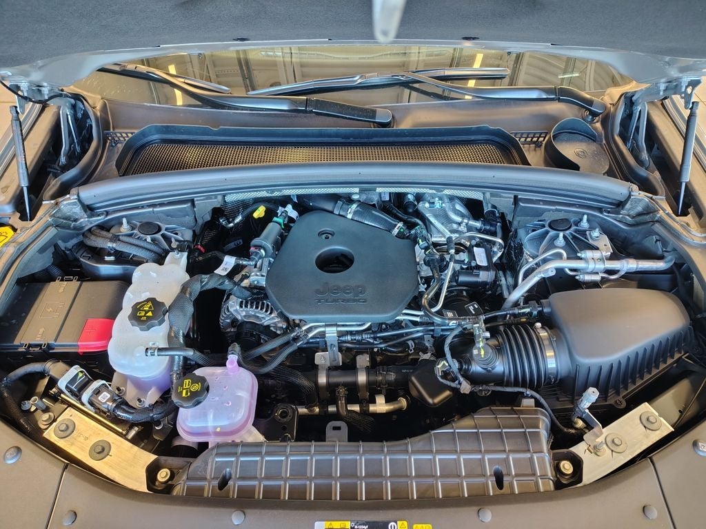 2027 Jeep Grand Cherokee L Limited Reserve