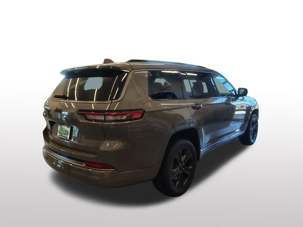 2027 Jeep Grand Cherokee L Limited Reserve