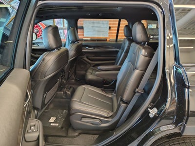 2026 Jeep Grand Cherokee L Base