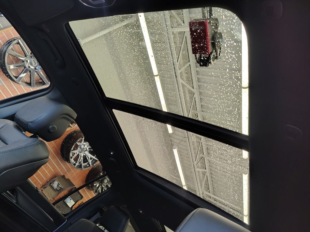 2026 Jeep Grand Wagoneer Limited Reserve