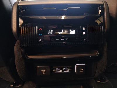 2026 Jeep Grand Wagoneer Limited Reserve