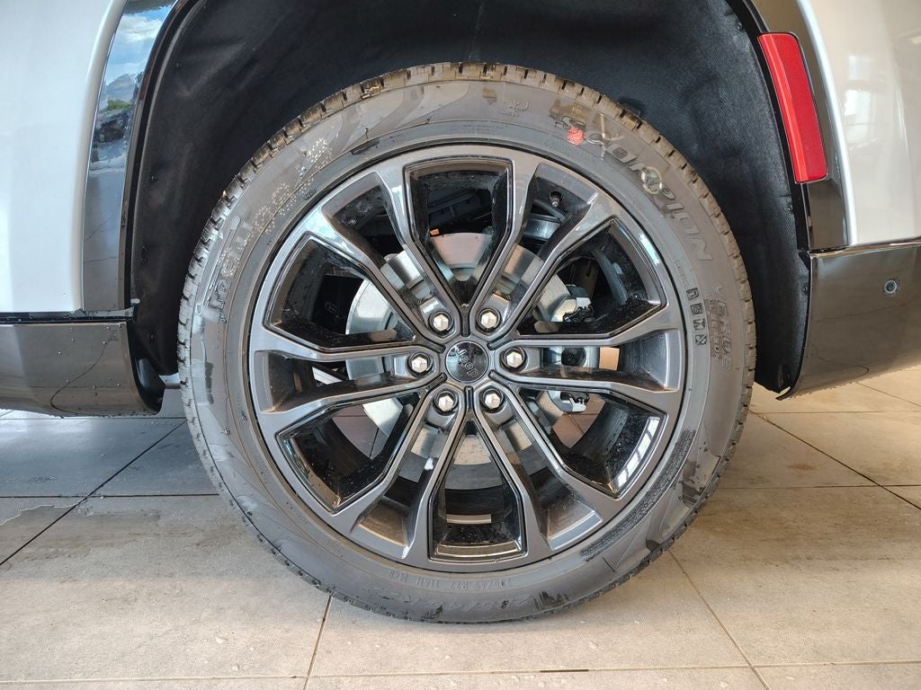 2026 Jeep Grand Wagoneer Summit Obsidian