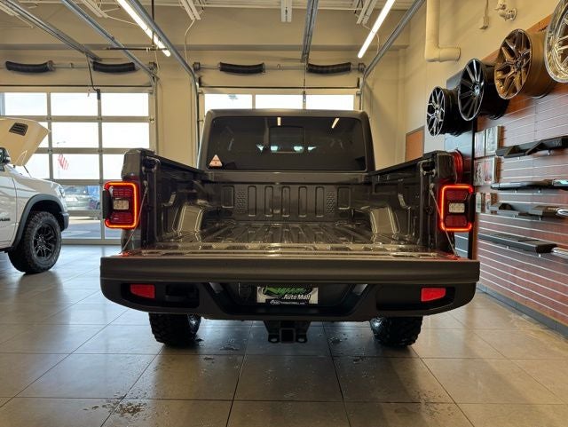 2026 Jeep Gladiator Willys