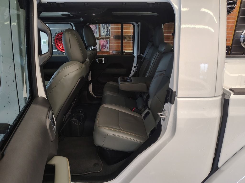 2026 Jeep Gladiator Mojave