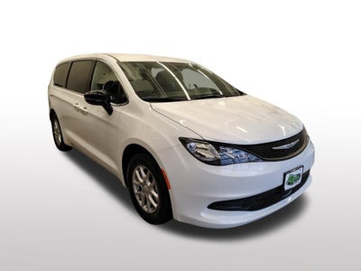 2026 Chrysler Voyager LX