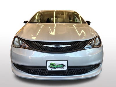 2026 Chrysler Voyager LX