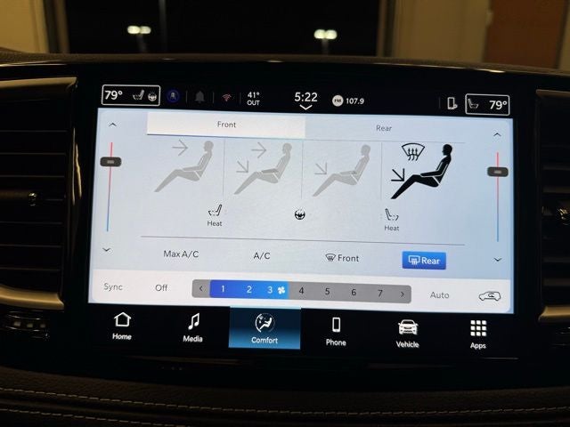 2026 Chrysler Pacifica Select