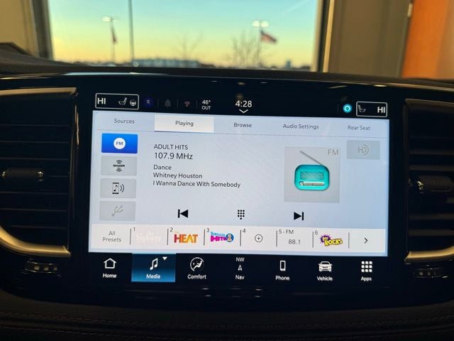 2026 Chrysler Pacifica Pinnacle