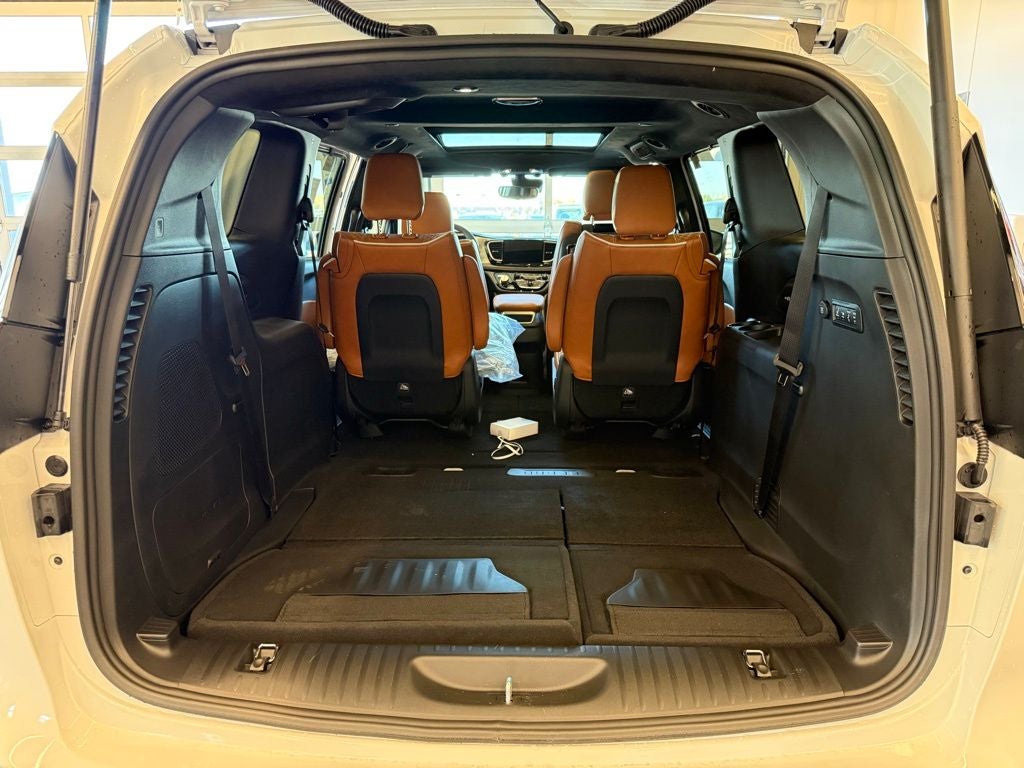 2026 Chrysler Pacifica Pinnacle