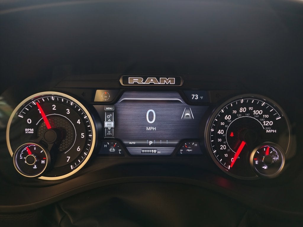 2027 RAM 1500 Big Horn/Lone Star