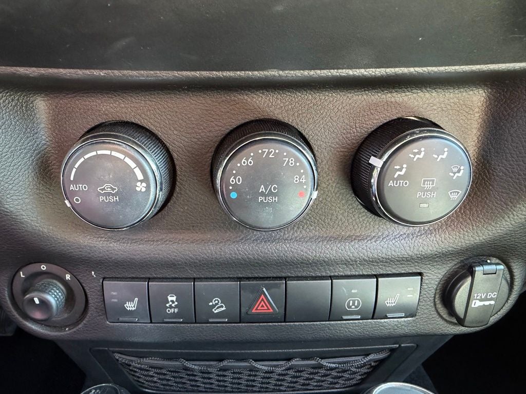 2018 Jeep Wrangler JK Unlimited Sahara