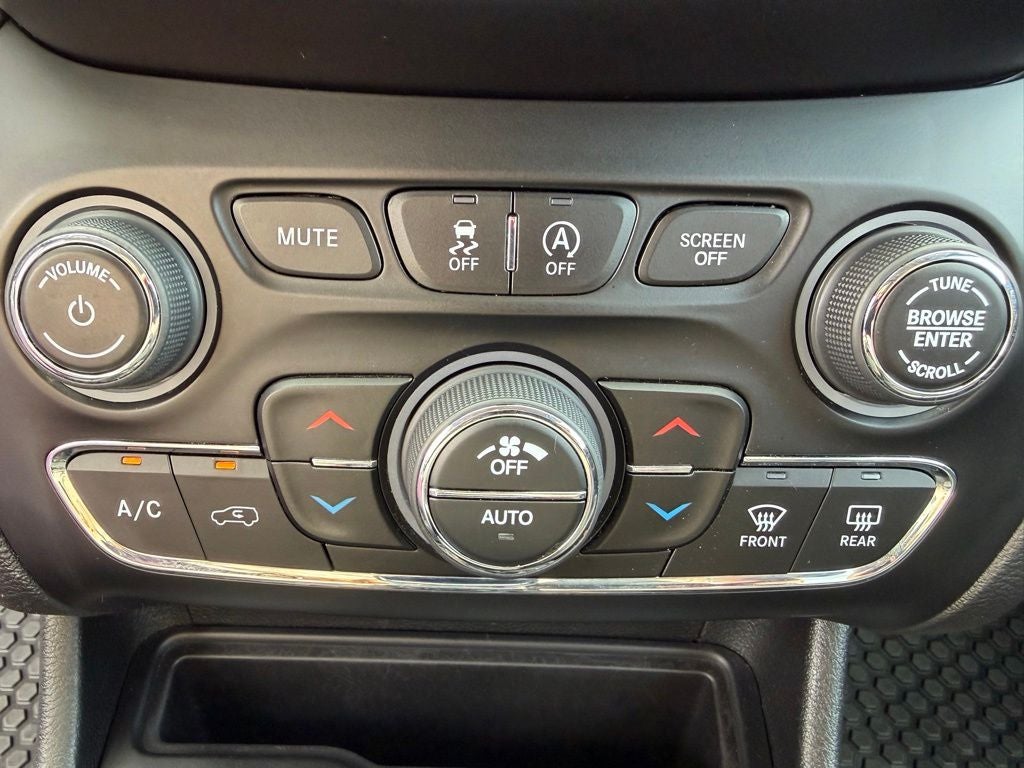 2021 Jeep Cherokee Trailhawk