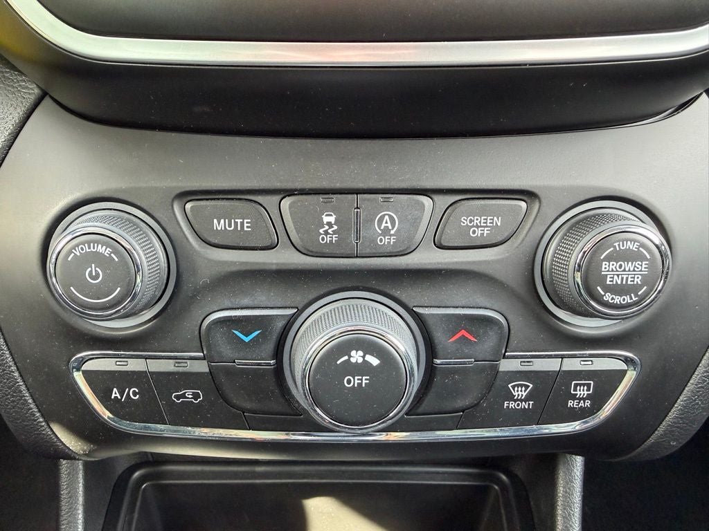 2019 Jeep Cherokee Latitude