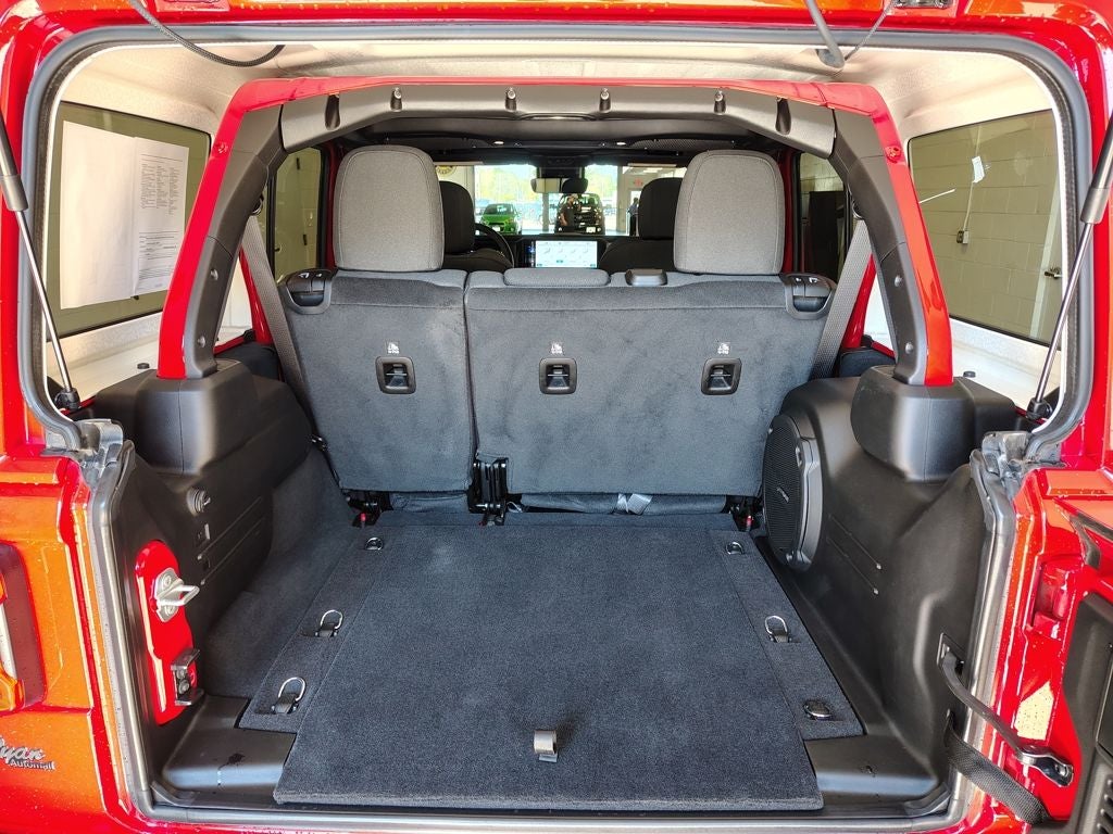 2024 Jeep Wrangler Sahara