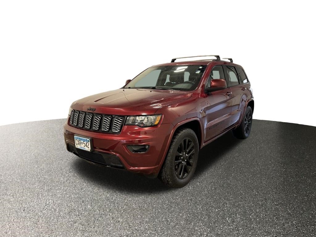 Used 2018 Jeep Grand Cherokee Altitude with VIN 1C4RJFAG5JC375269 for sale in Buffalo, Minnesota