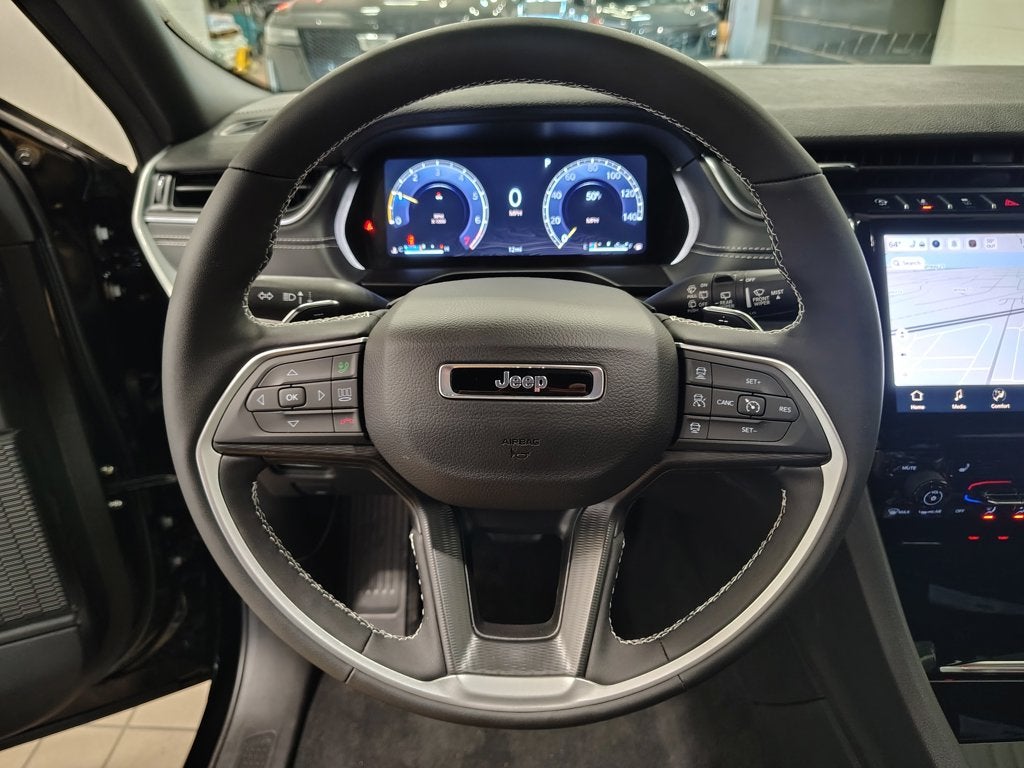 2027 Jeep Grand Cherokee Laredo X