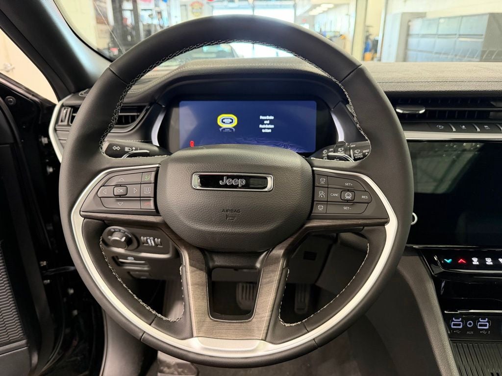 2026 Jeep Grand Cherokee Altitude