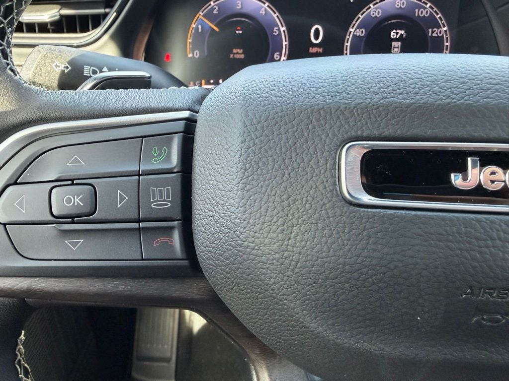 2026 Jeep Grand Cherokee Altitude