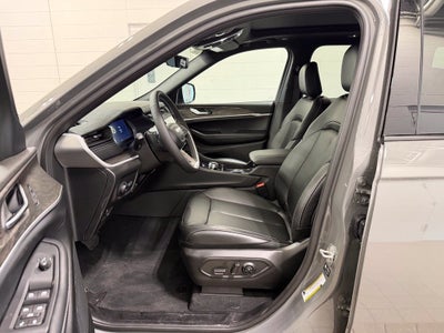 2027 Jeep Grand Cherokee Limited