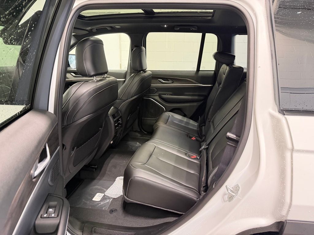 2026 Jeep Grand Cherokee Limited Altitude