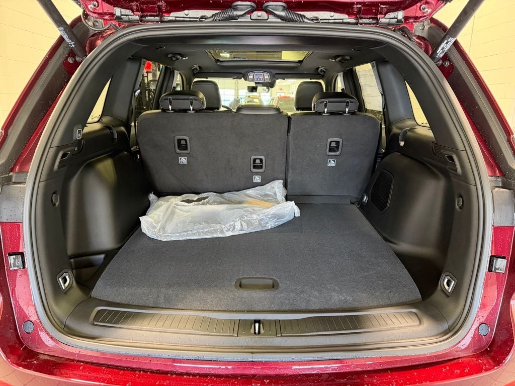 2026 Jeep Grand Cherokee Limited Altitude