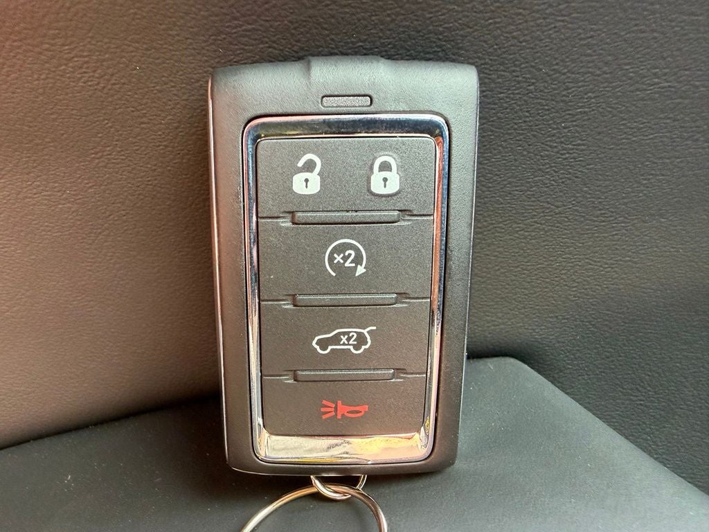 2027 Jeep Grand Cherokee Limited Reserve