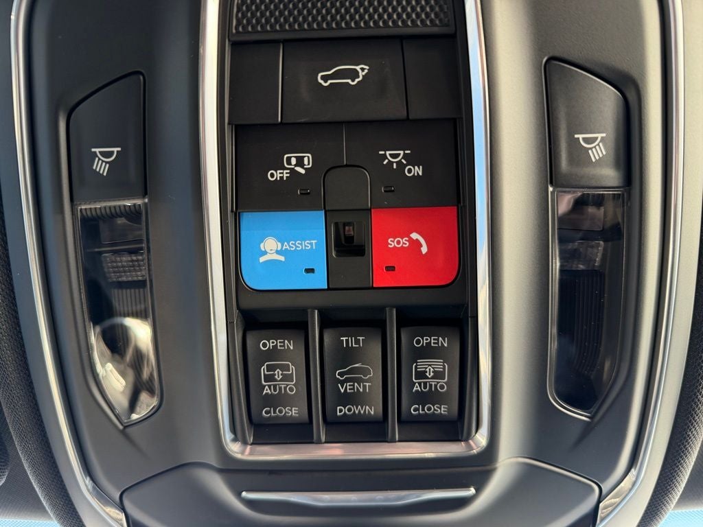 2026 Jeep Grand Cherokee Limited Reserve