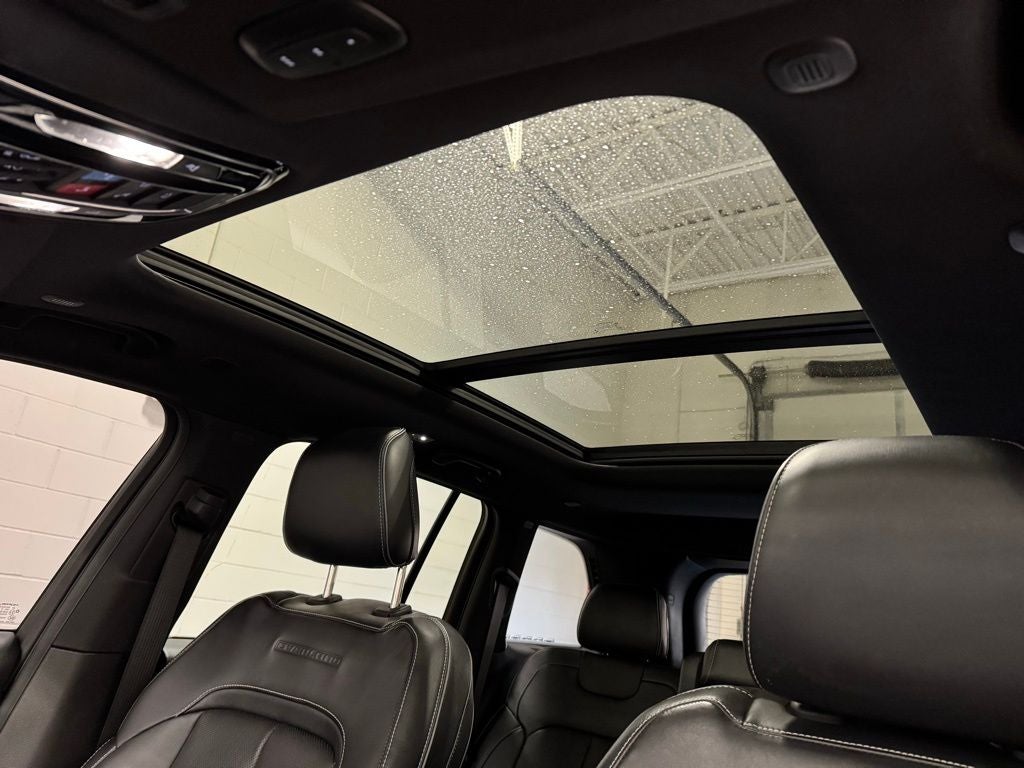 2022 Jeep Grand Cherokee Overland