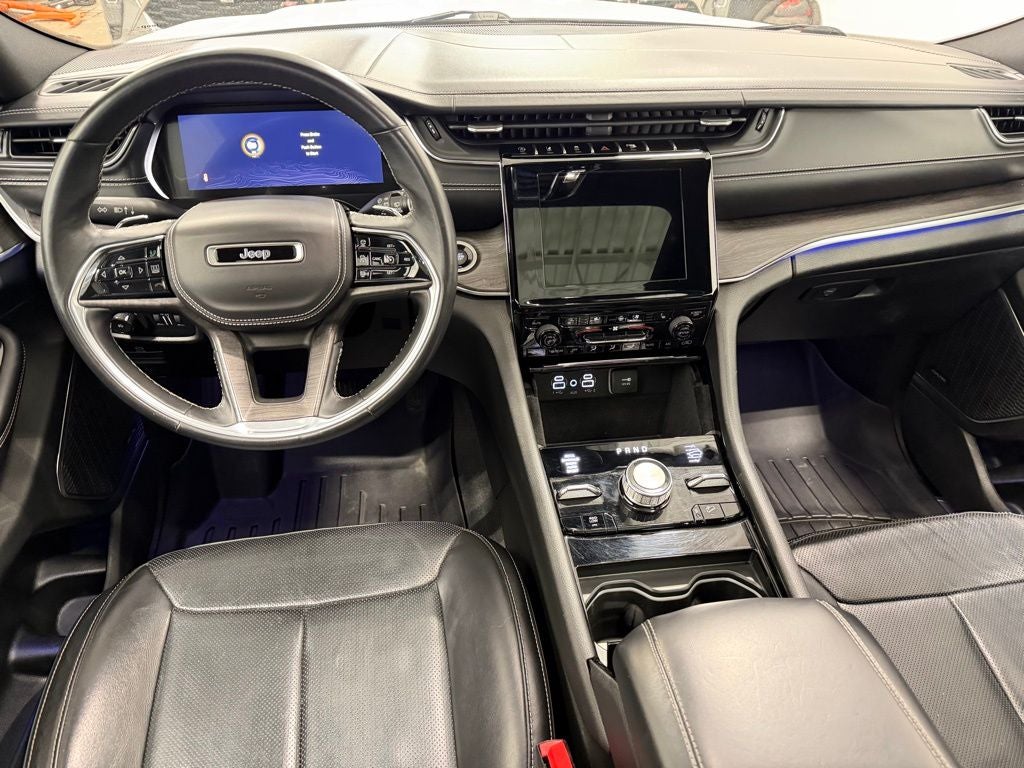 2022 Jeep Grand Cherokee Overland