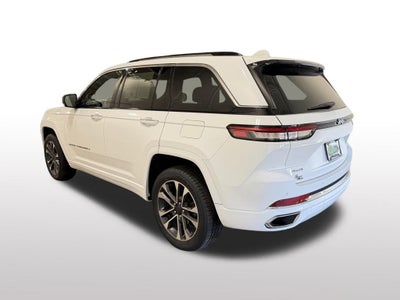 2022 Jeep Grand Cherokee Overland