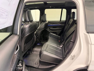 2022 Jeep Grand Cherokee Overland