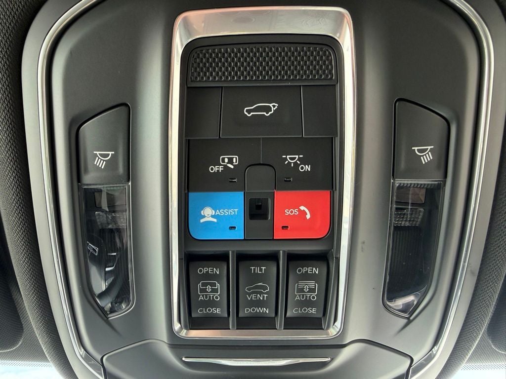 2025 Jeep Grand Cherokee Overland